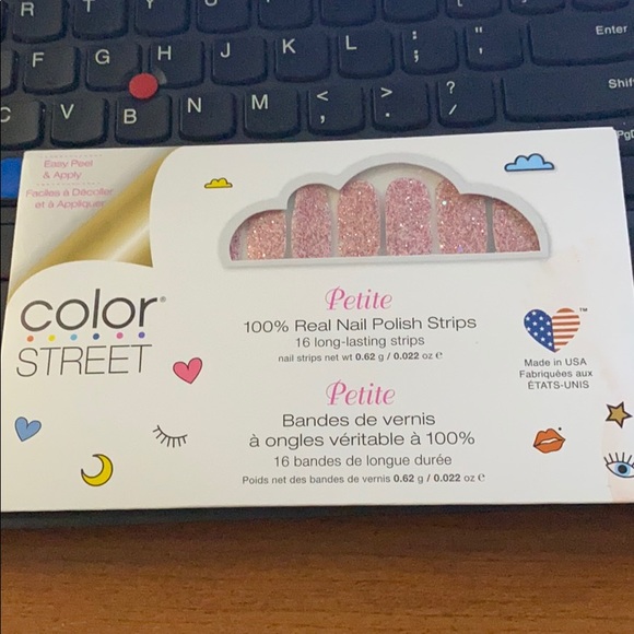 Color Street Petite Nail Strips - Picture 1 of 1